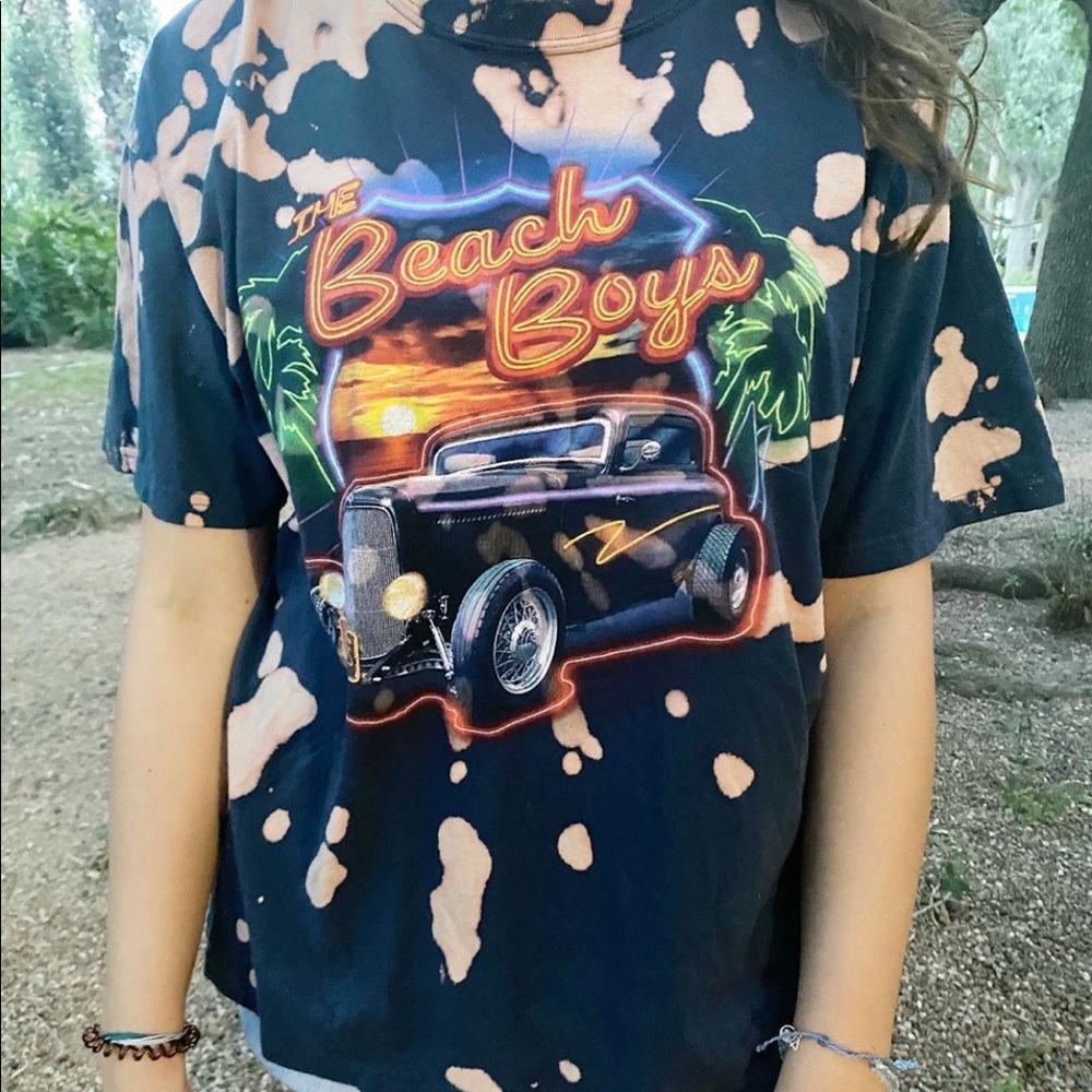 2009 Beach Boys Tee